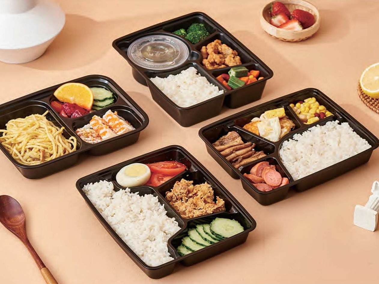 balck/clear hinged container